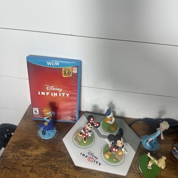 Disney Infinity 3.0 Mickey Mouse Minnie, Donald Duck, Frozen, Tinkerbell, Brave - Picture 4 of 10